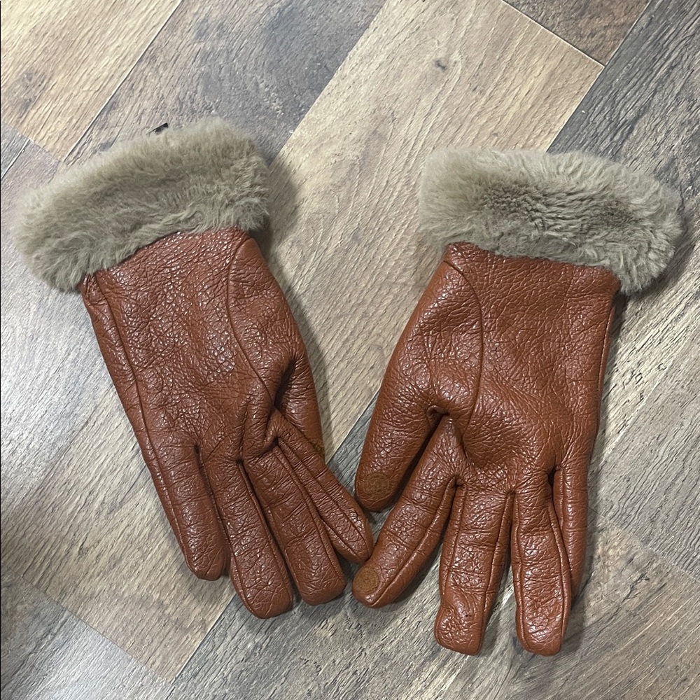 Women’s Brown Leather Gloves with Faux Fur Cuff